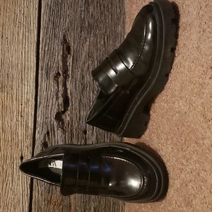 Zara lug sole loafers